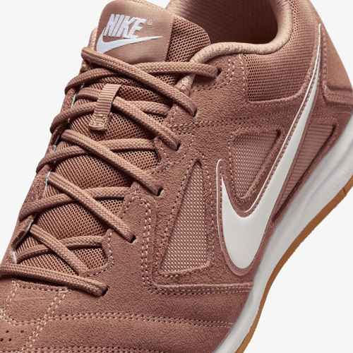 نایک گتوNike Gato Indoor HQ6020-201