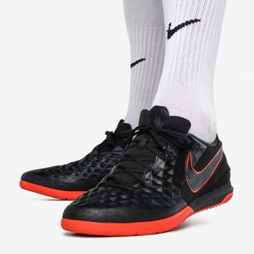 کفش فوتسال تمپو لجند 8 ری اکت  NIKE TIEMPO LEGEND 8 REACT AT6134-060 