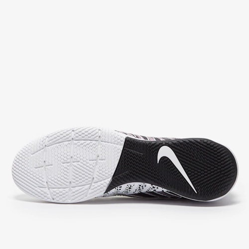 کفش فوتسال نایک مرکوریال وپور 13 پرو NIKE MERCURIAL VAPOR 13 PRO IC CJ1302-110 