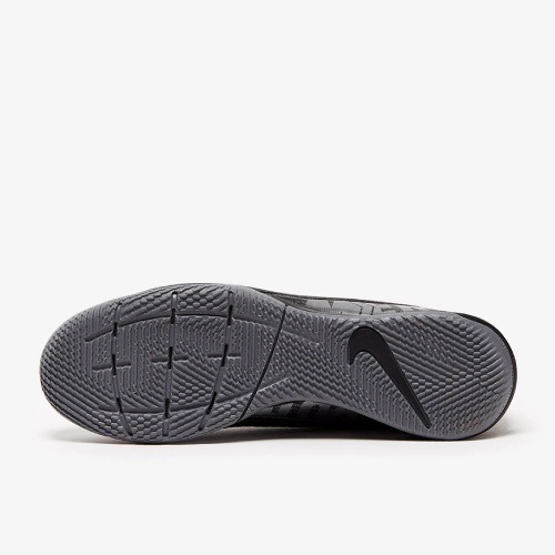 کفش فوتسال نایک مرکوریال وپور 13 آکادمی مشکی NIKE MERCURIAL VAPOR 13 ACADEMY IC AT7993_001 