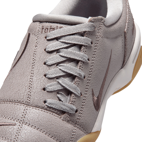 کفش فوتسال نایک توتال90 NIKE TOTAL90 IH2090-001
